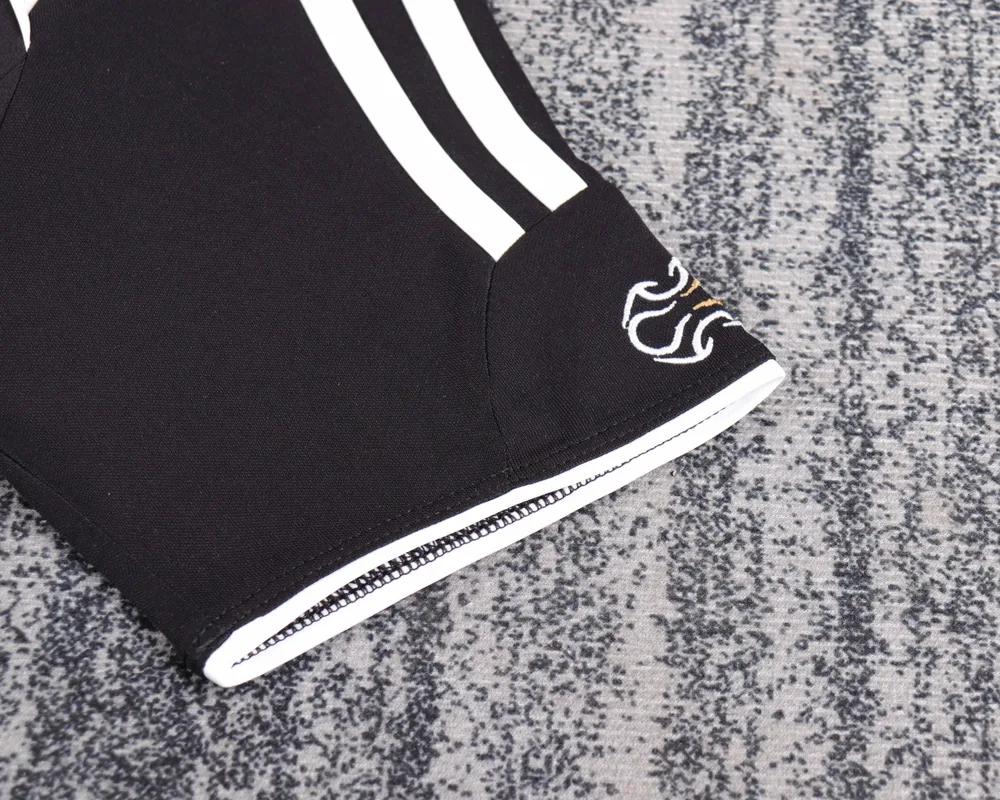 Real Madrid 2006-2007 Retro Real Madrid Third Away Football Shirt Kids Size 2006/2007 — 6