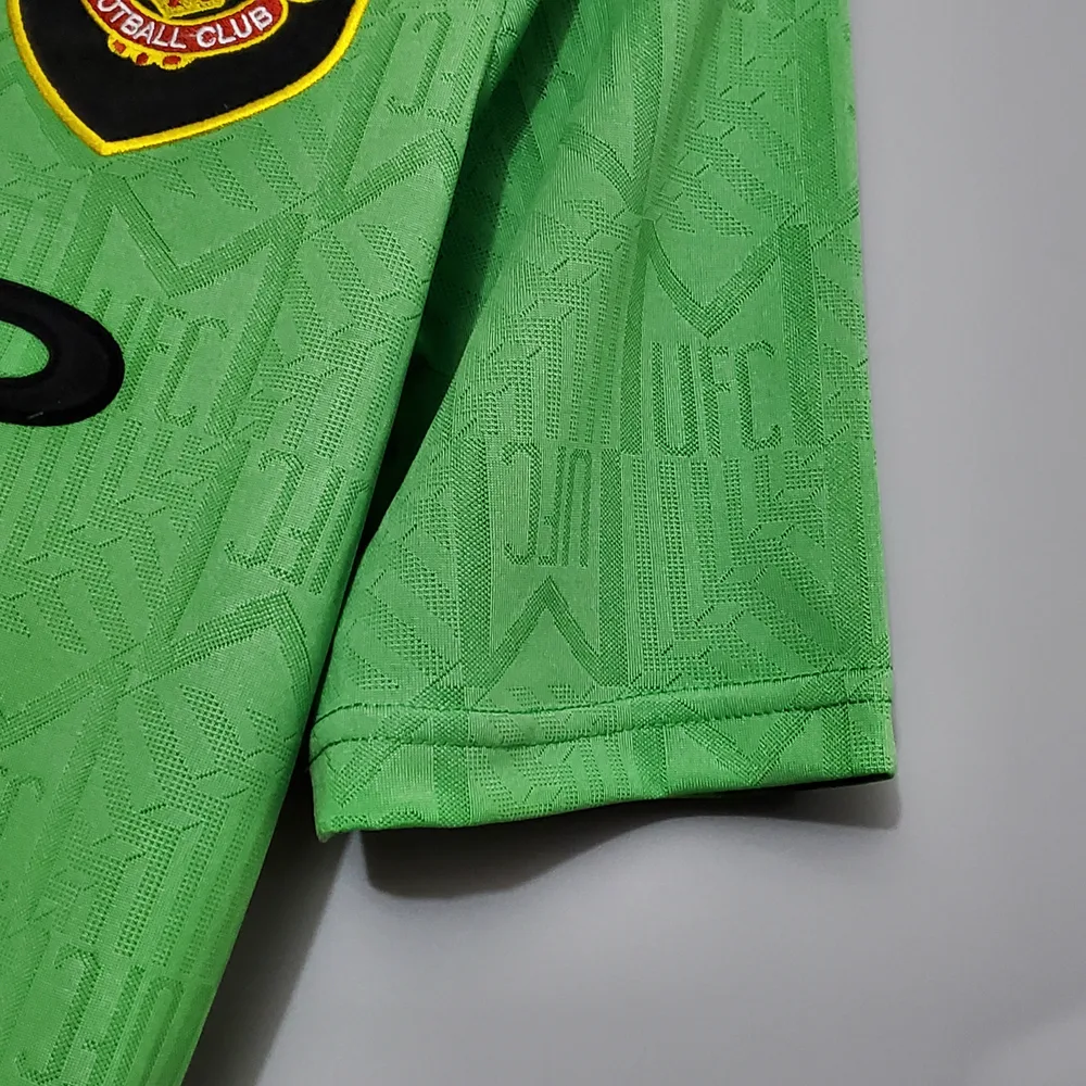 Manchester United 1992/1994 Retro Manchester United Third Away Football Shirt 1992/1994 — 8