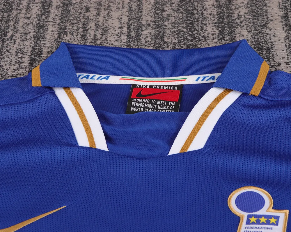 Italy 1996 Retro Italy Local Camiseta de fútbol Talla infantil 1996 — 3